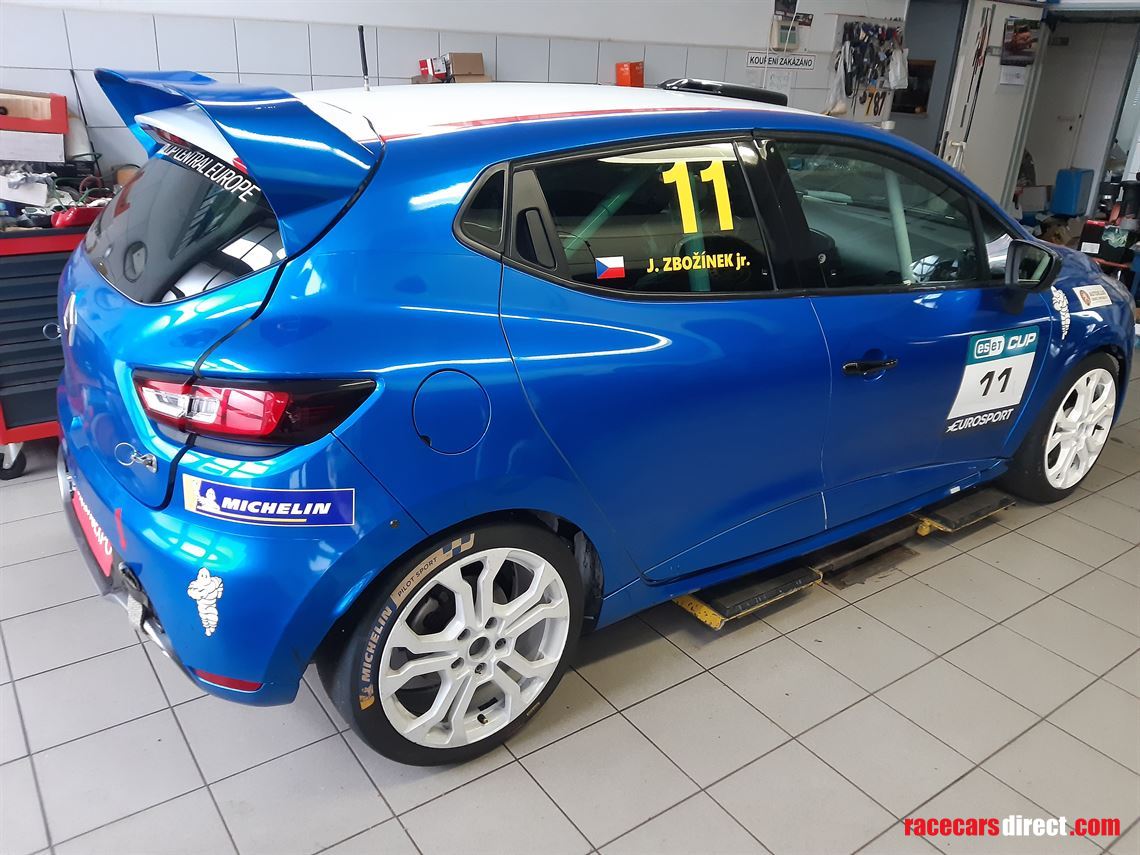 renault-clio-cup-4