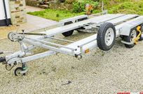 Galvanised twin axle trailer