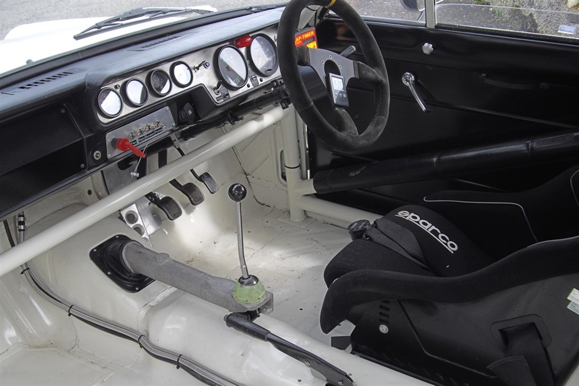 small renault cars tips on buying a used car from a dealership