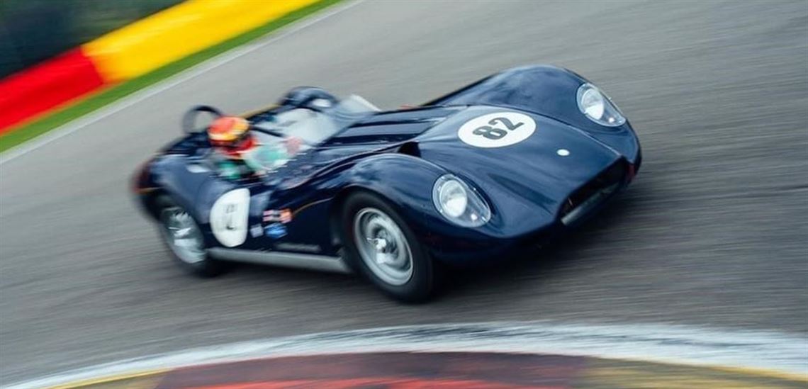 stunning-lister-knobbly