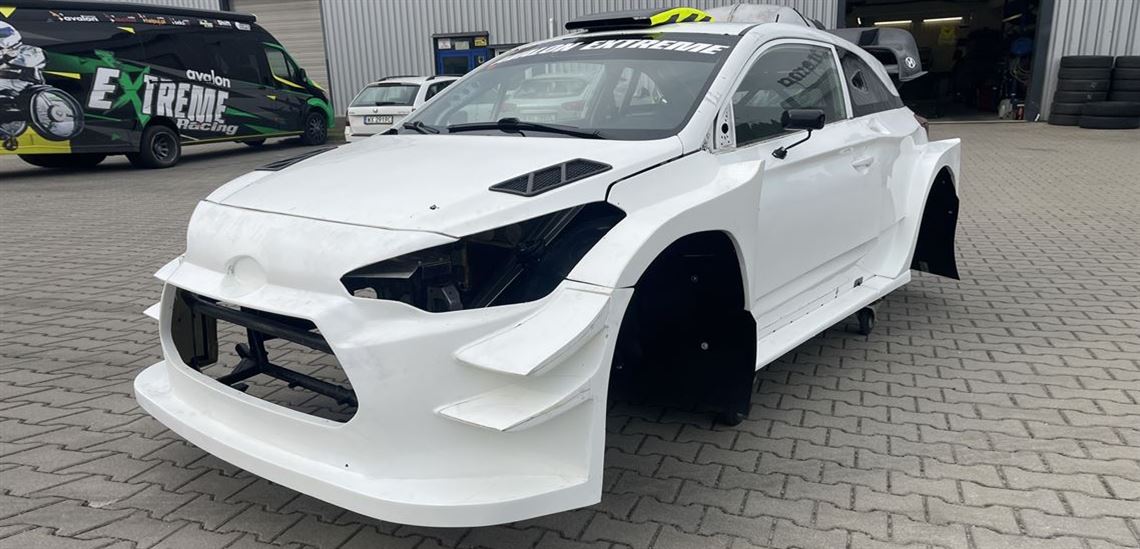 hyundai-i20-coupe-proto-wrc-full-bodyshell--