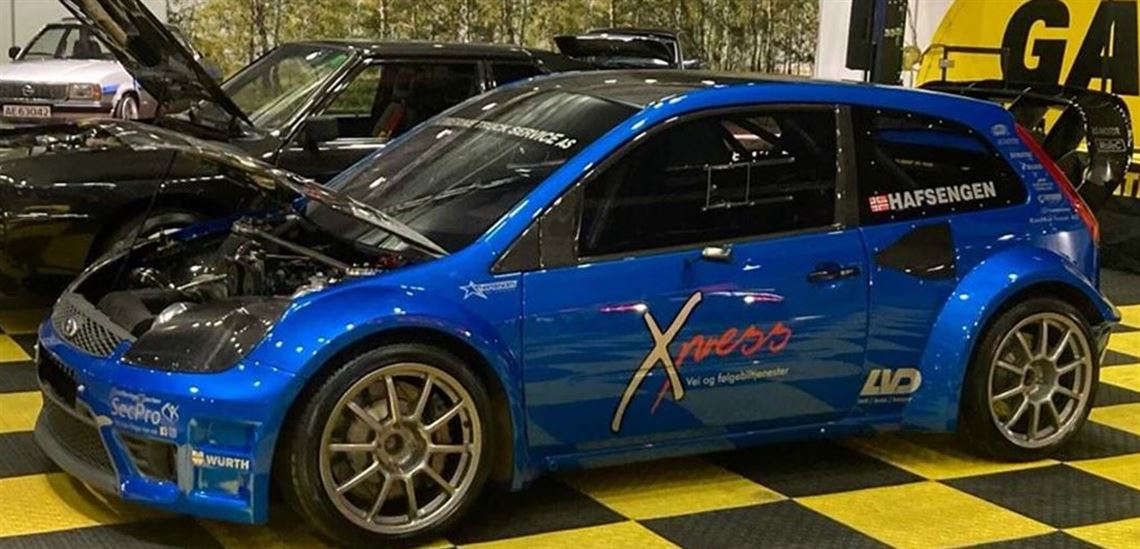 ford-fiesta-5cyl-25l-turbo-20v