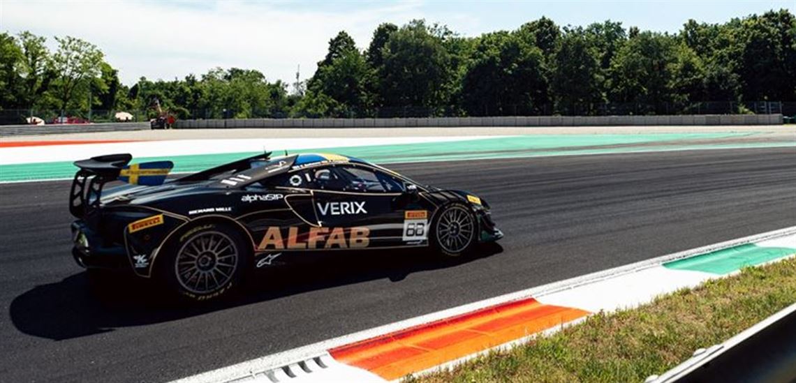 mclaren-artura-gt4-trophy-evo