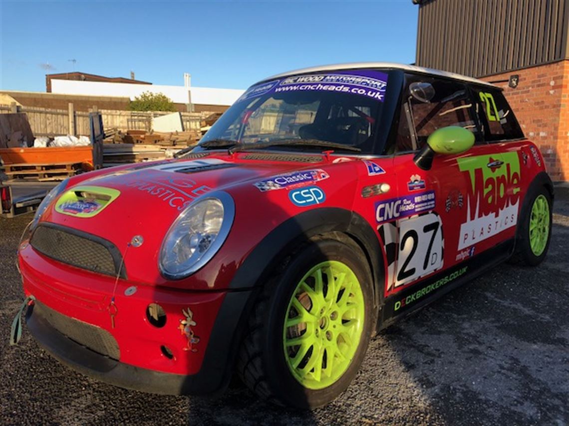 Racecarsdirect.com - Mini R53 Works JCW Cooper S