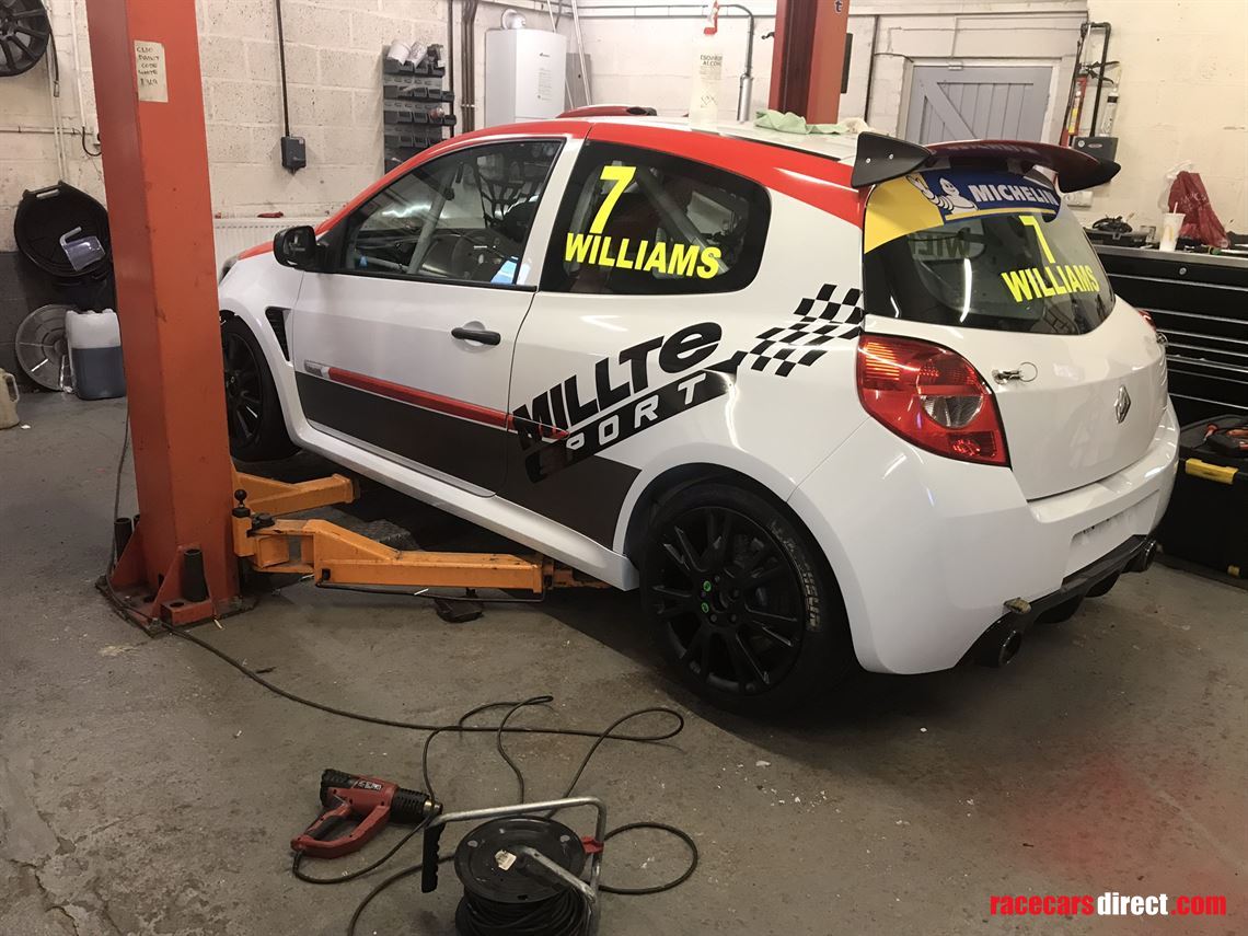 renault-clio-cup-3