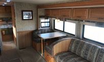 2006-winnebago-sightseer-30b