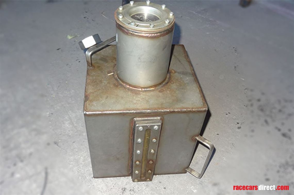 Racecarsdirect.com - ALT Square Box