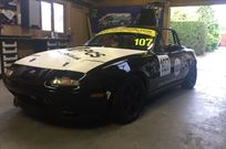 mazda-mx-5-mk1-race-car-trailer