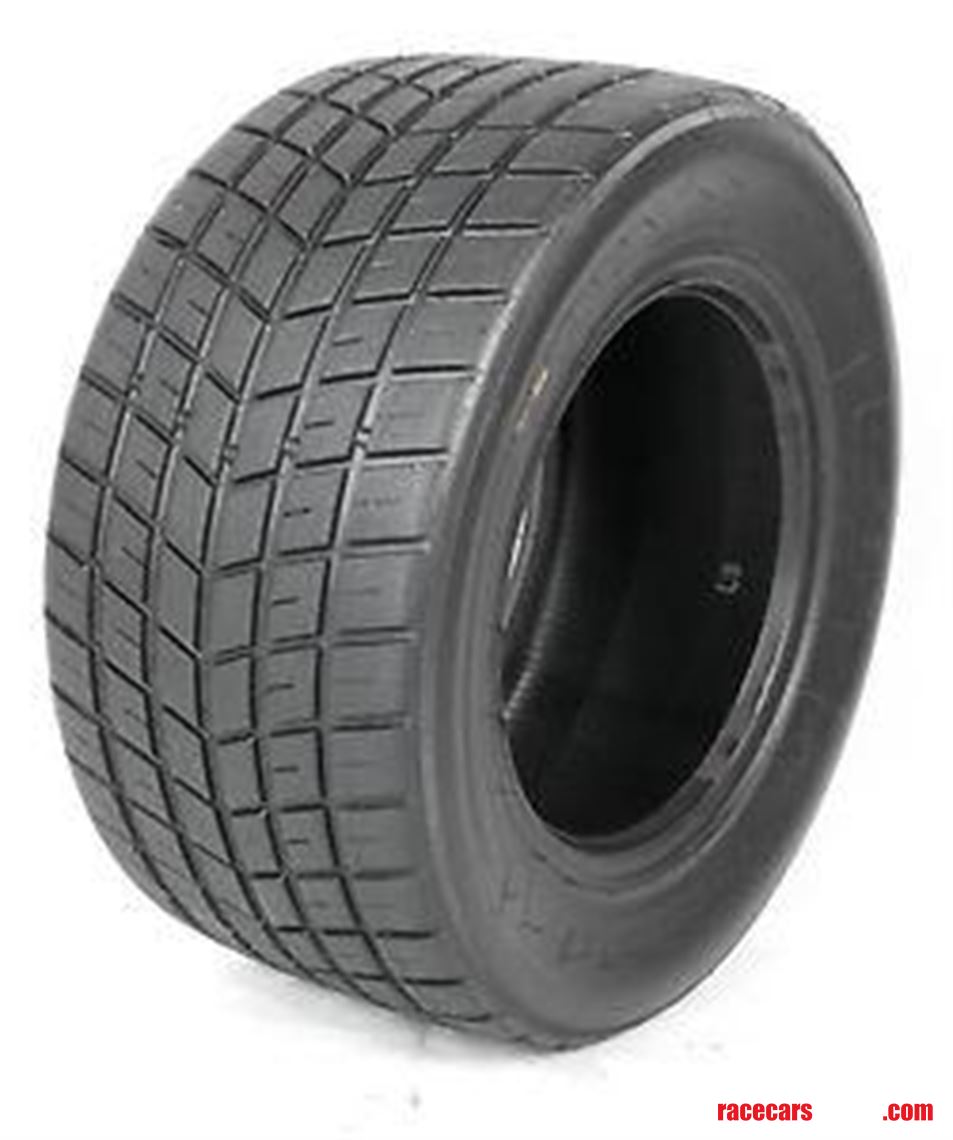 pirelli-slick-and-rain-tires