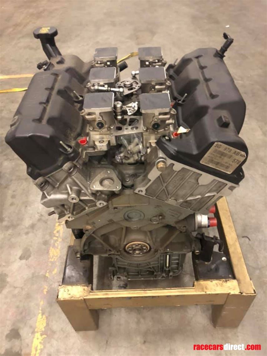 Ford Motorsport 4.0 V6 engine.