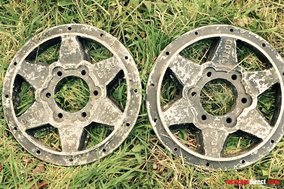 pair-gotti-c73g-split-rim-centres