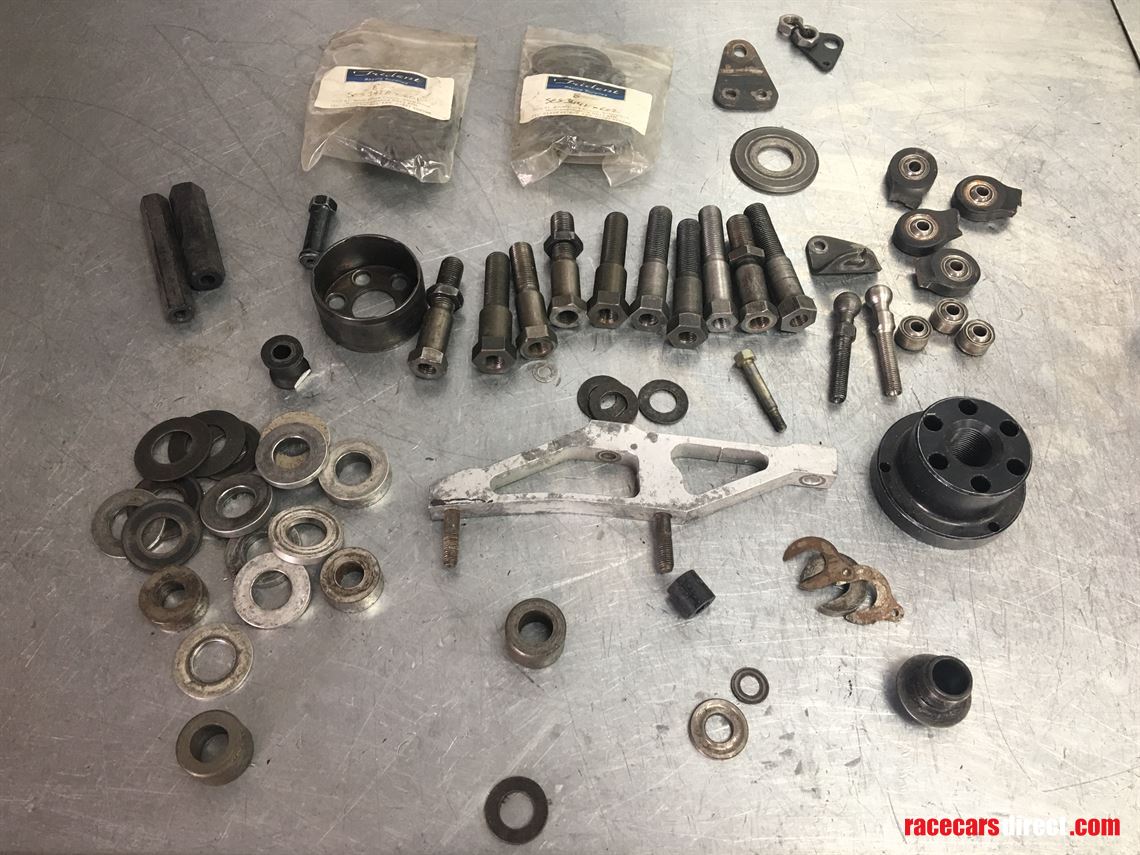 job-lot-of-small-dallara-parts