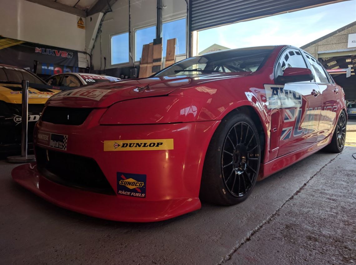 Racecarsdirect com White Mobil Holden V8 Race car 2009 6 Racecarsdirect com White Mobil Holden V8 Race car 2009 6