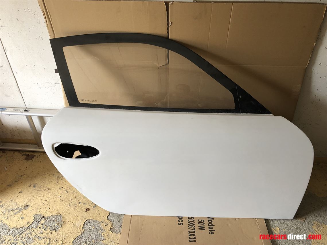 Racecarsdirect.com - Porsche 997 cup 2008-2012 / 997 GT3 R/RSR Carbon doors