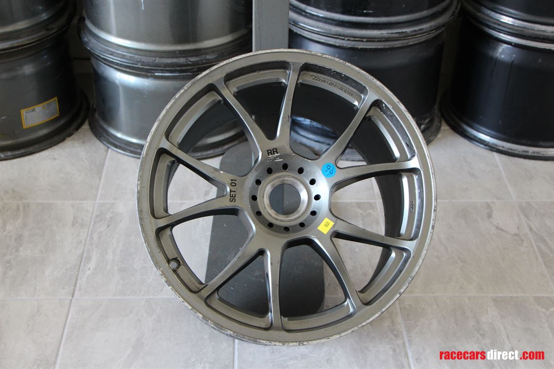 Aston Martin Vantage GTE TWS 18" Magnesium Rear Wheel