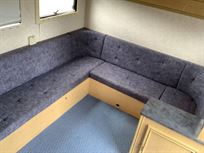 race-transporter---2-floors-officeaccommodati