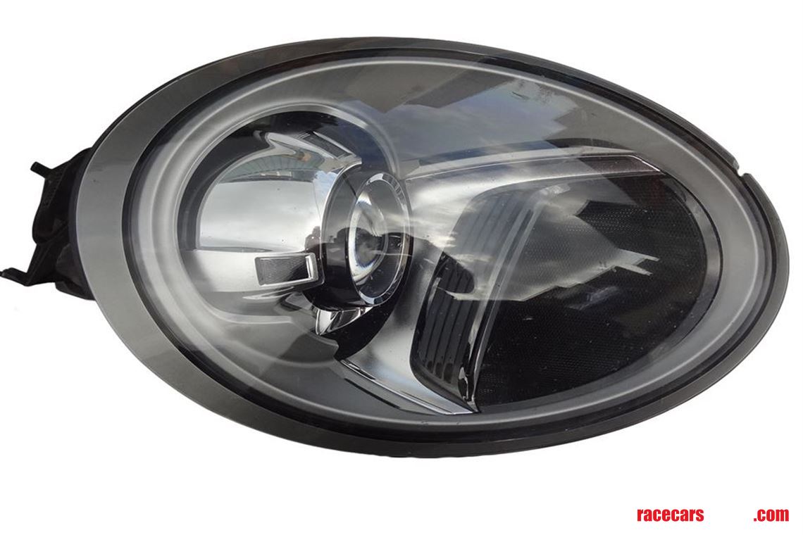 porsche-991-main-headlight-right-side