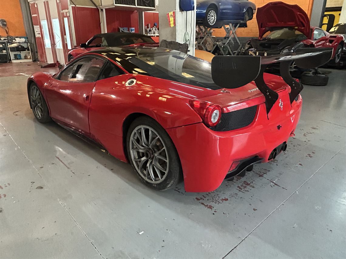 ferrari-458-challenge-evo