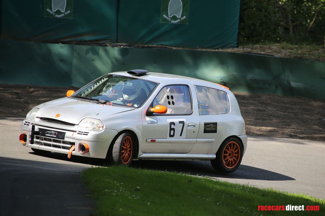 renault-clio-cup-turbo