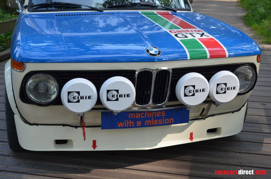 1974-bmw-2002-tii-rally-car