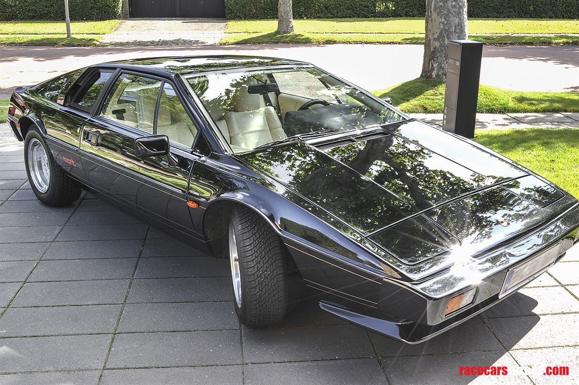 1987-lotus-esprit-s3hc