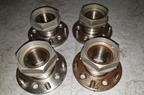 wheel-hubs-and-nuts-centre-lock---racing-grou