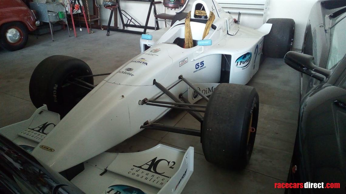 formula-lola-3000-9950-rolling-chassis