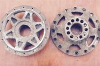 pair-magnesium-centrelock-wheel-centres