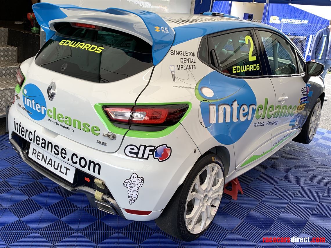 multi-race-winning-renault-uk-clio-cup-gen-4