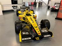 formula-one-jordan-ej11-show-car