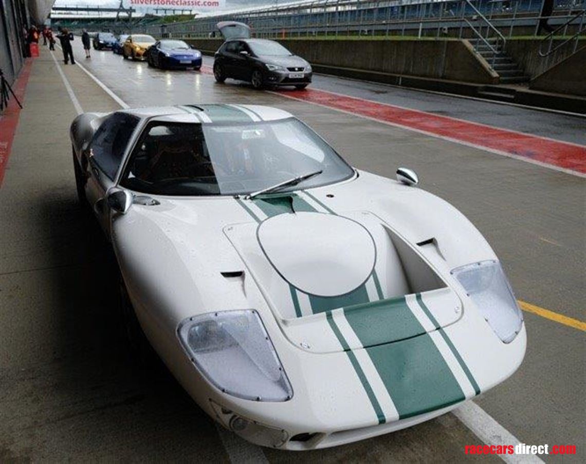 le-mans-ford-gt