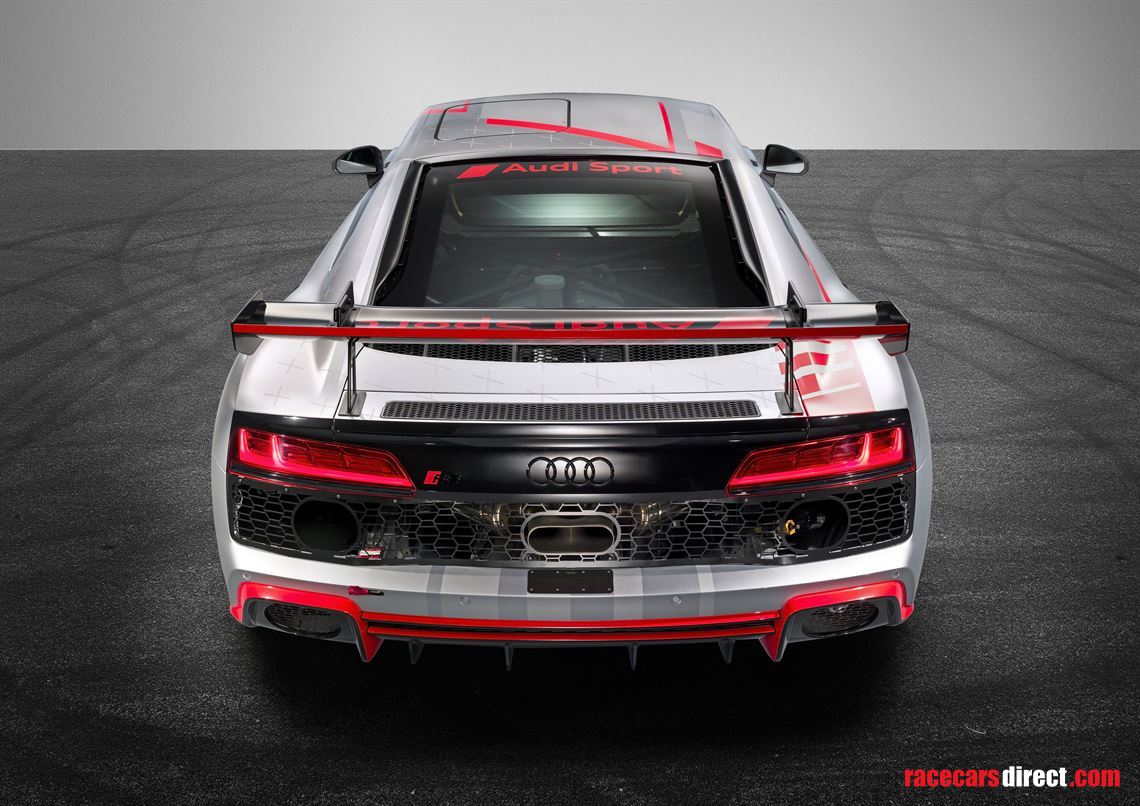 24h-dubai-2020-factory-new-audi-r8-gt4-lms-20