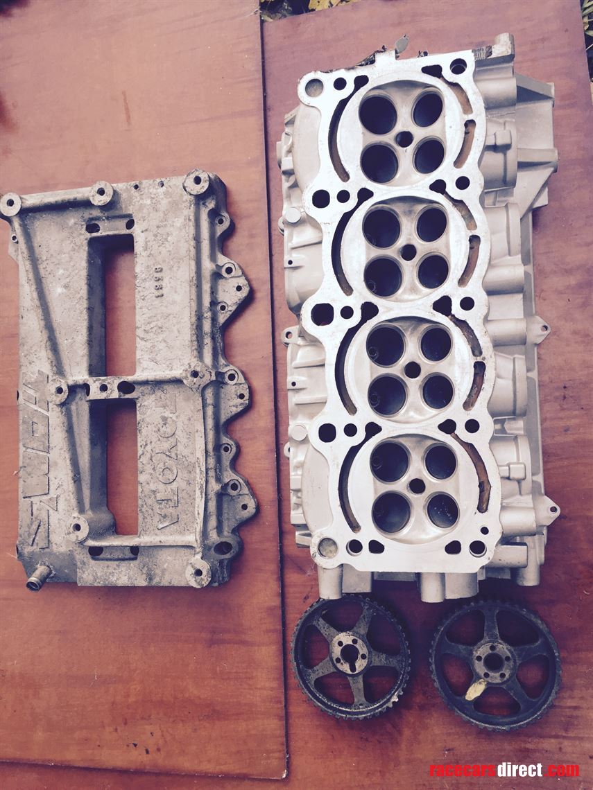 toms-toyota-f3-cam-cover-bare-cylinder-head--