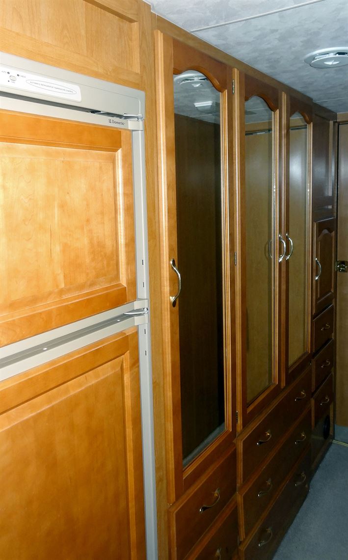 damon-challenger-chevrolet-american-motorhome