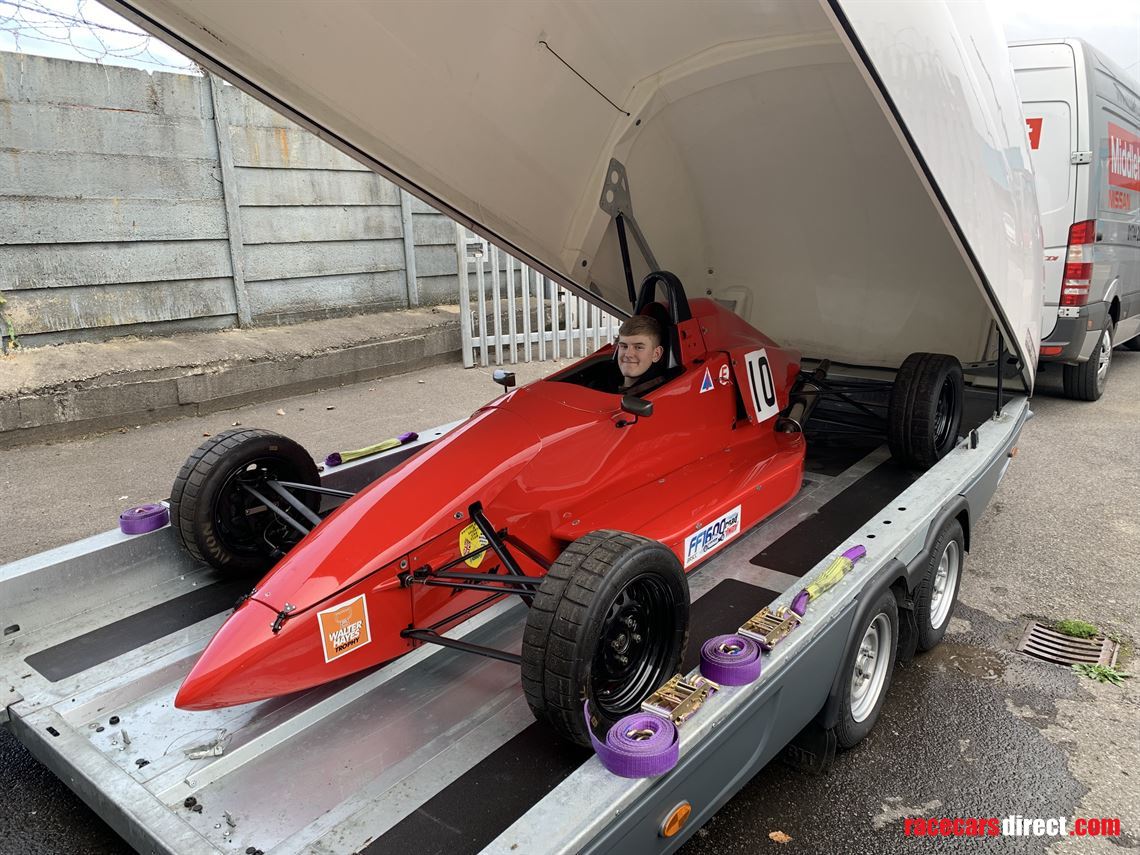 brian-james-race-shuttle-2---rs2-300-1010