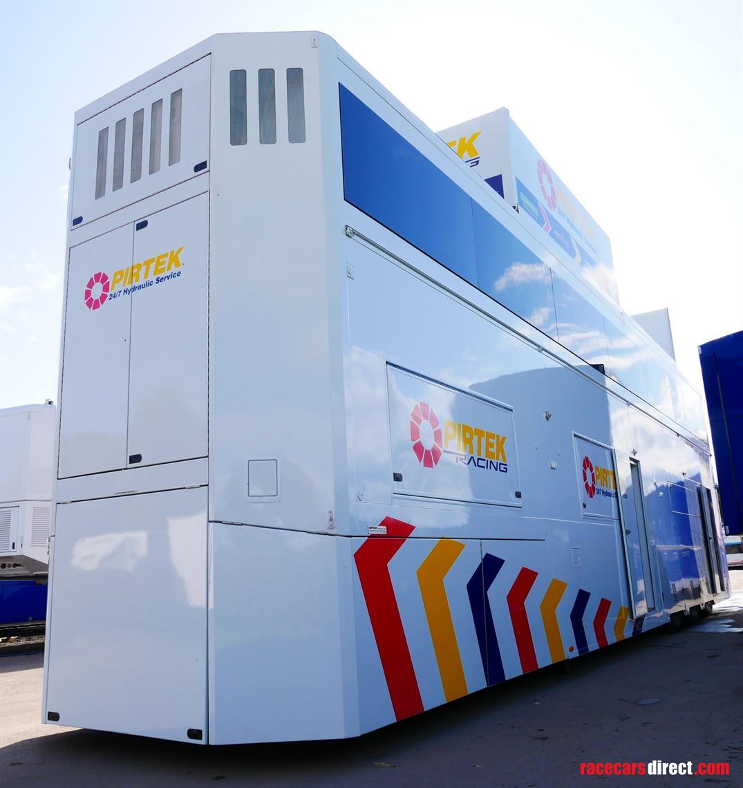 hopkins-btcc-hospitality-unit