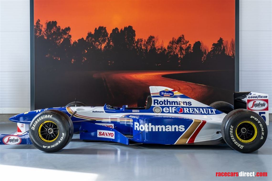 Racecarsdirect.com - Rothmans F1 Williams FW17 original show car.