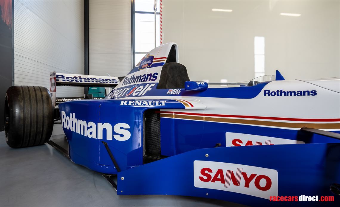Racecarsdirect.com - Rothmans F1 Williams FW17 original show car.