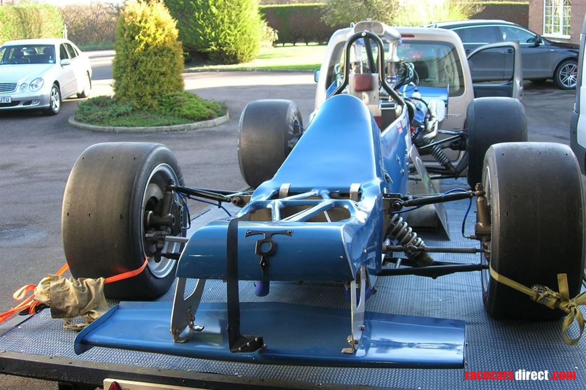 super-modified-class-v8-oval-racer-from-the-6