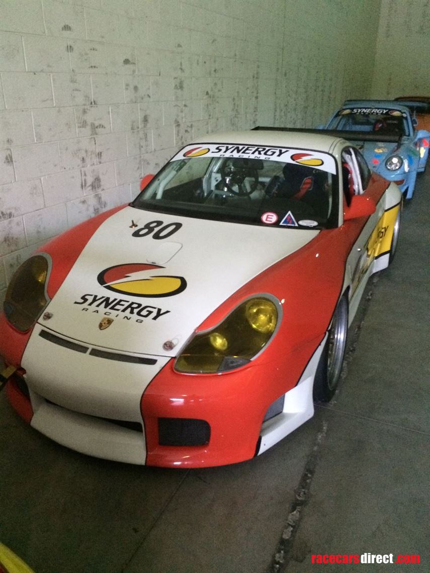 2001-porsche-gt3rs-factory-race-car