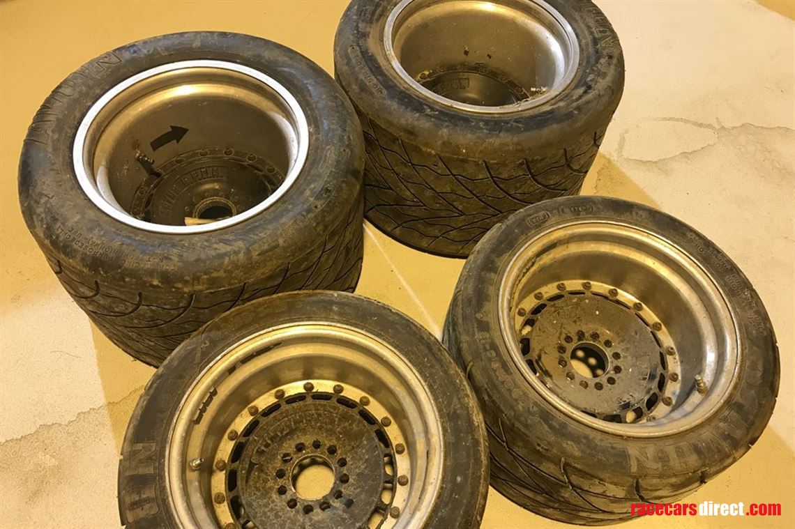 Racecarsdirect.com - Set of alloy split rims with turbo centres