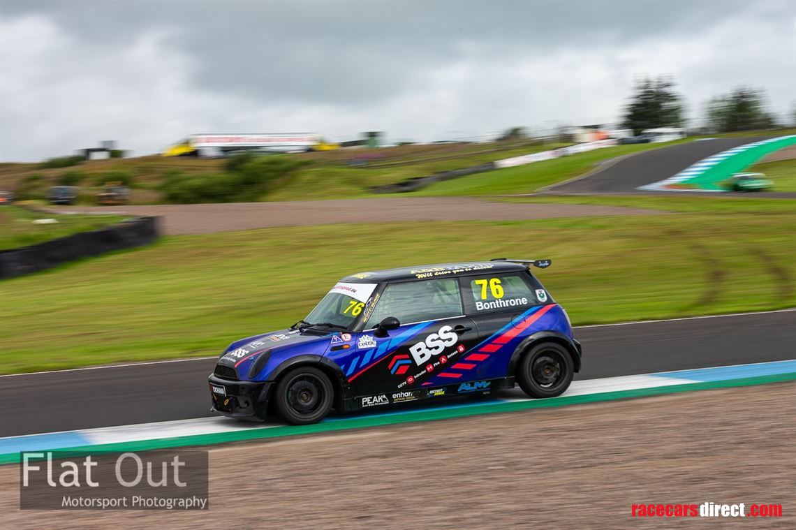 Racecarsdirect.com - Scottish MINI Cooper Cup Car