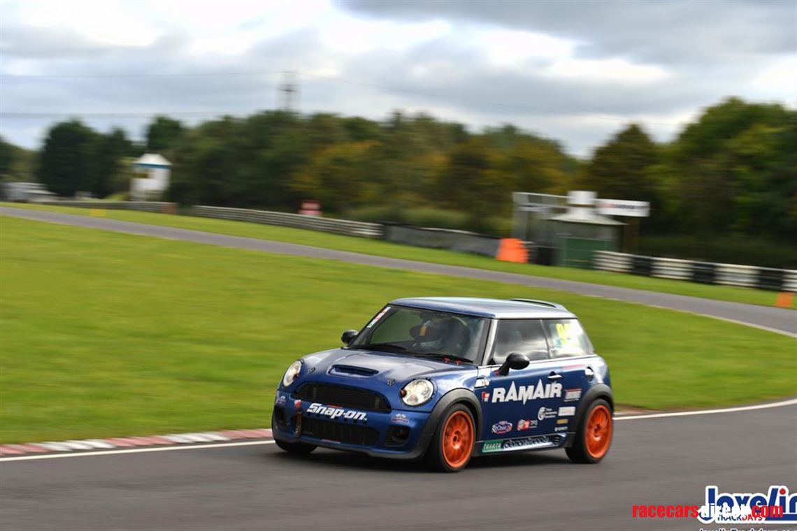 Racecarsdirect.com - Mini R56 Race/Track car