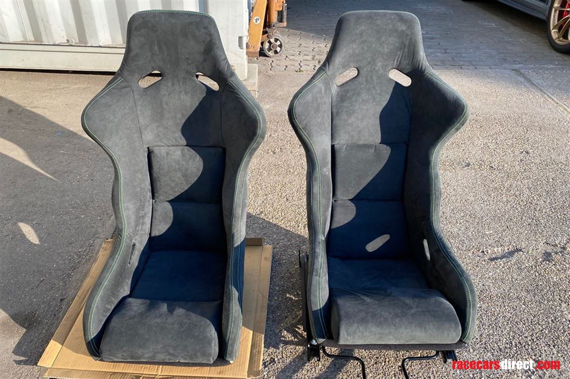 2x Recaro SPG seats FIA approved until 2025