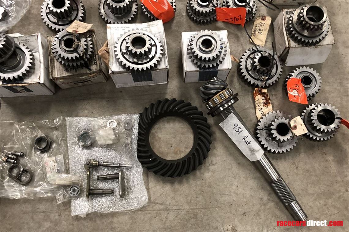 holingercrown-wheel-and-pinion-gear-sets-etc