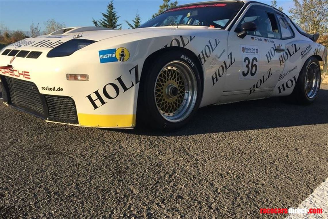 porsche-944-turbo-gtp-le-mans-replica