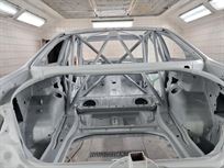 bmw-m3-e92-body-with-rollcage