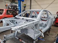 bmw-m3-e92-body-with-rollcage