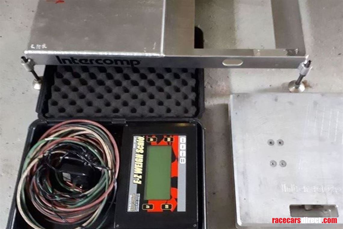 Racecarsdirect.com - set up equipment