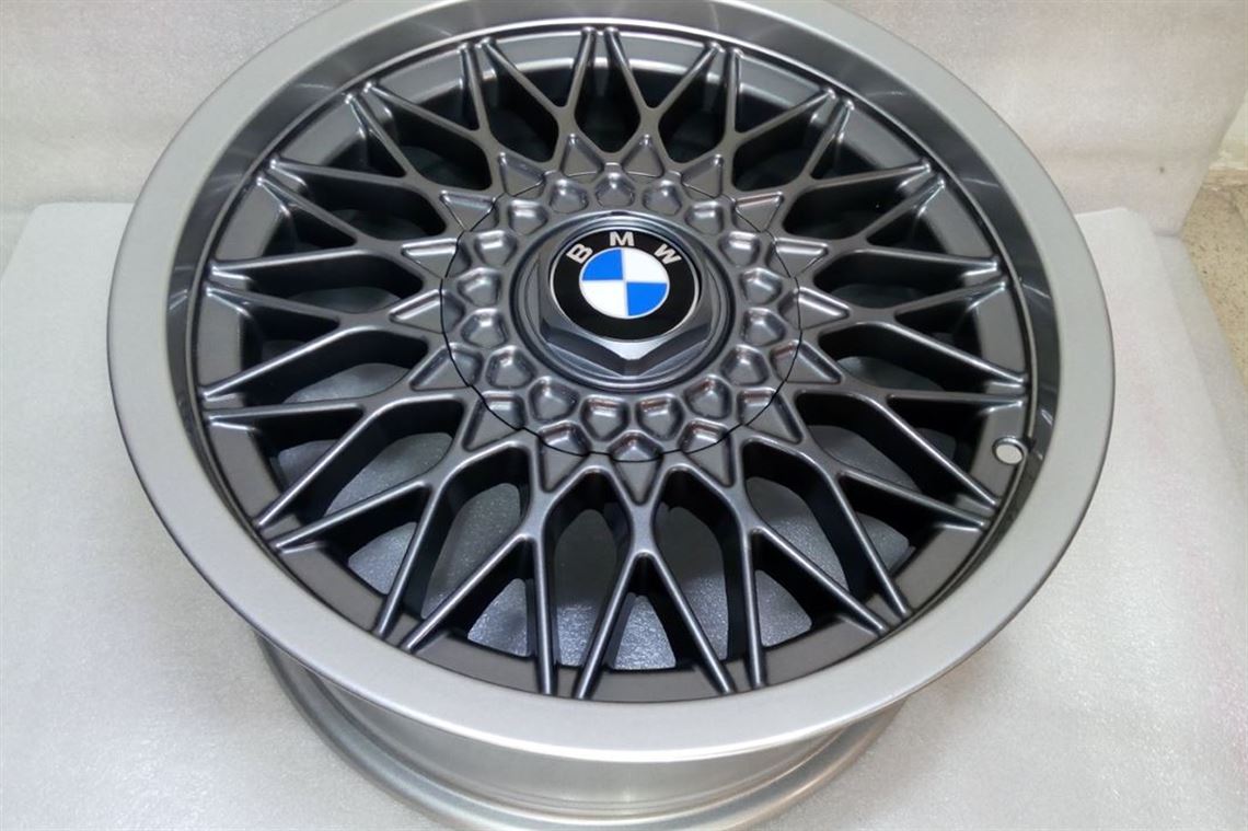 bmw-m3-e30-sport-evo-wheel-rim-evo3-new-old-s